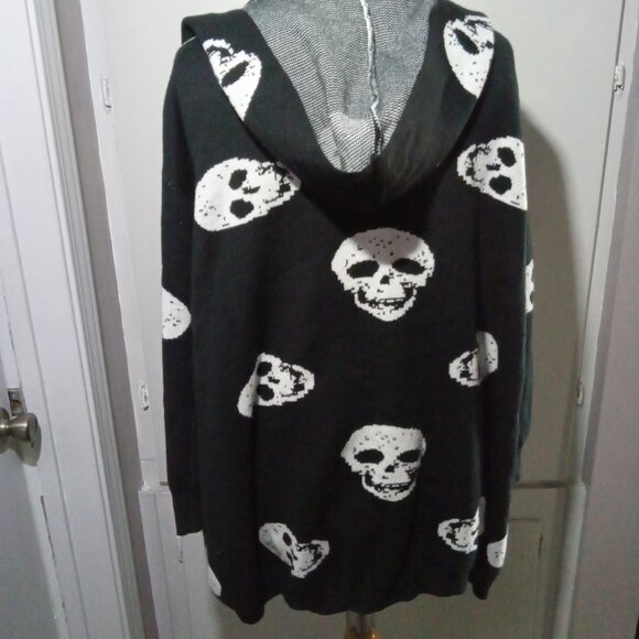 Shein Skull Long Hooded Cardigan - Picture 3 of 8